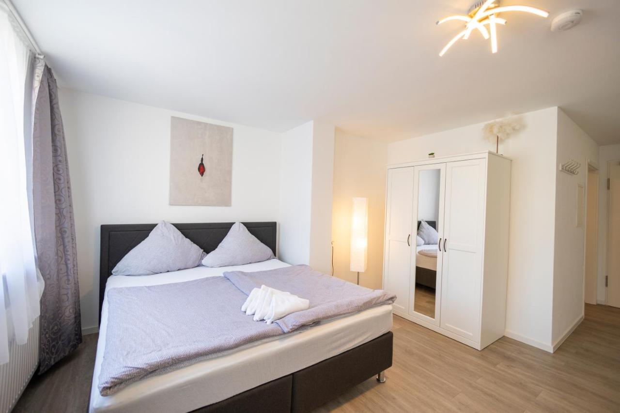 City Apartment Küche,Bad, Parken im Zentrum Ravensburgs A11 Buitenkant foto